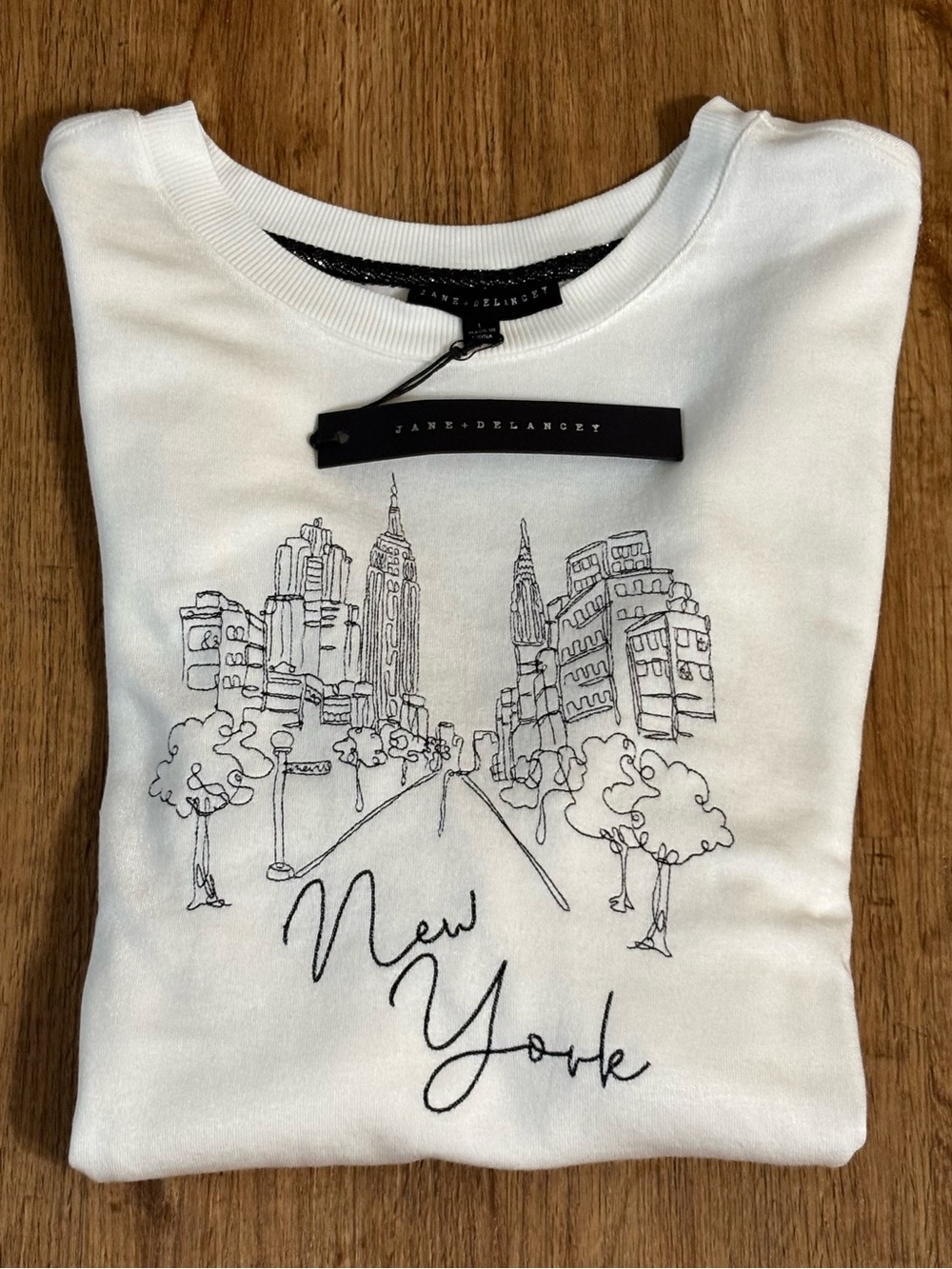 NWT Jane & Delaney Sweater/Sweatshirt